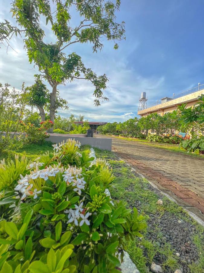 La Plumerias Moalboal Exterior foto